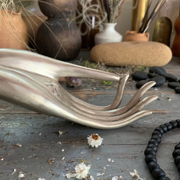 ANTIQUE THAI SOLID BRONZED SILVER METAL VITARKA MUDRA BUDDHIST HAND - Picture 5 of 11